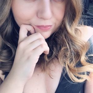 Meet your Posher, Annie